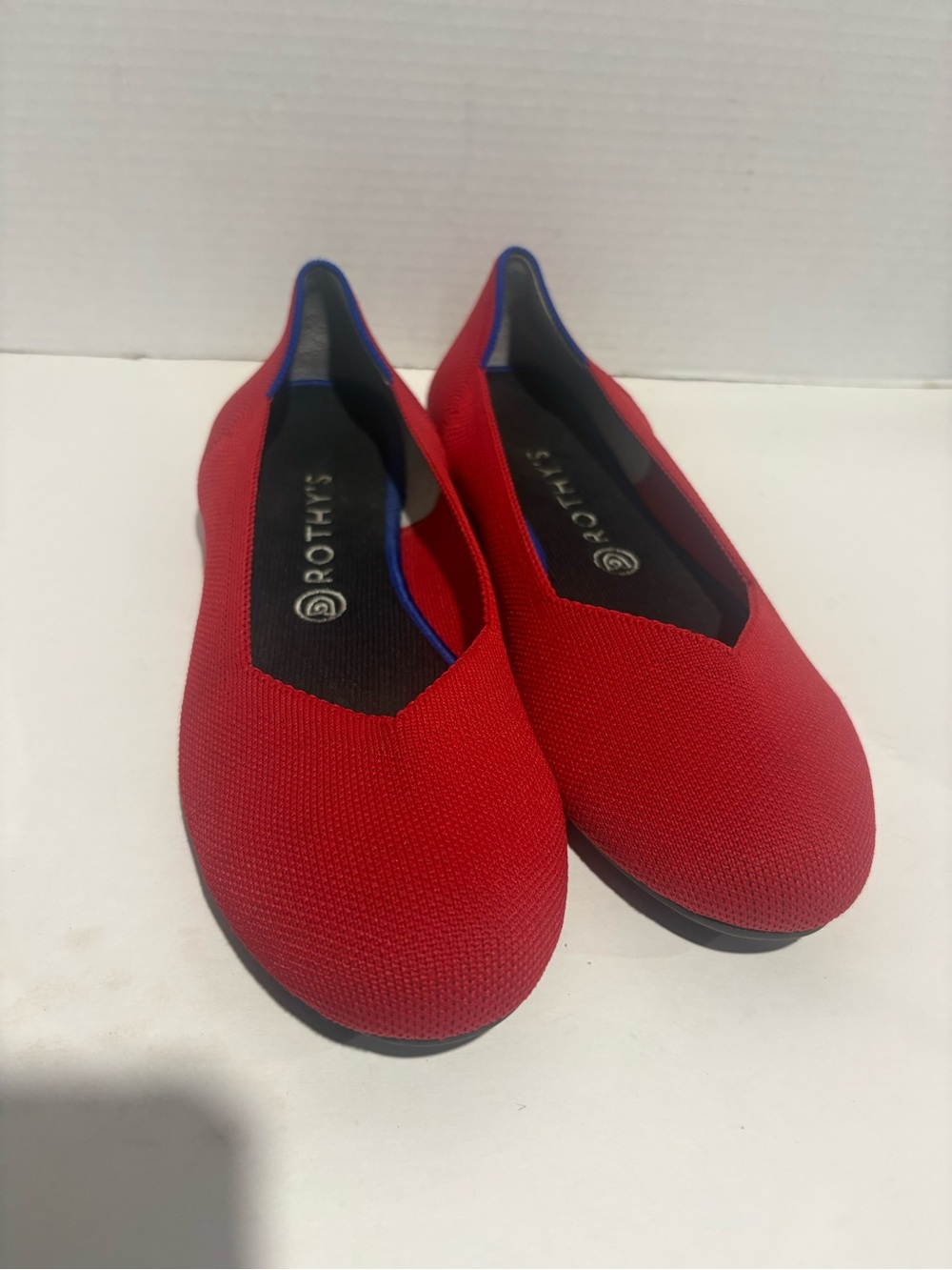 Rothy's Red Knit Slip-On Flats with Blue Trim